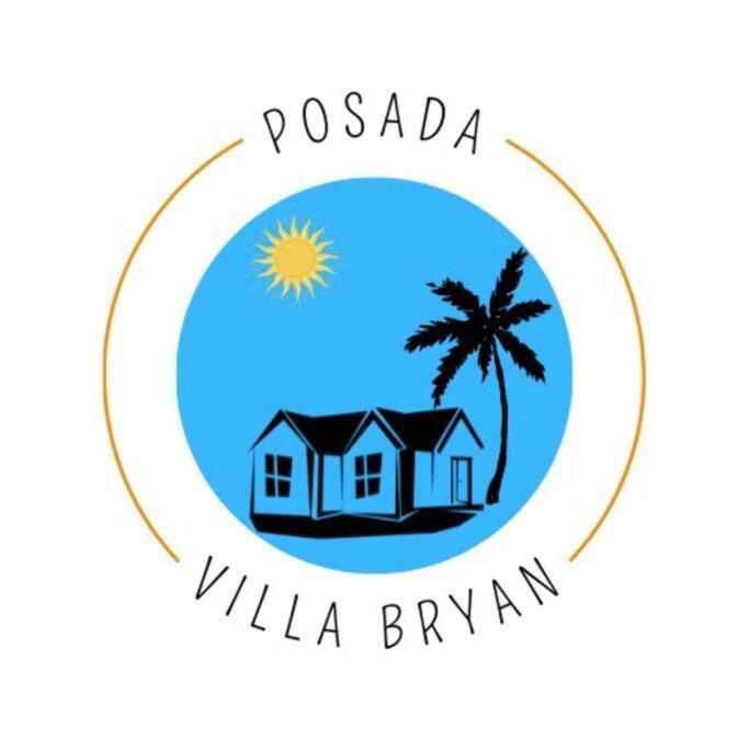 Posada Villa Bryan ร็อคกี้พอยท์ ภายนอก รูปภาพ
